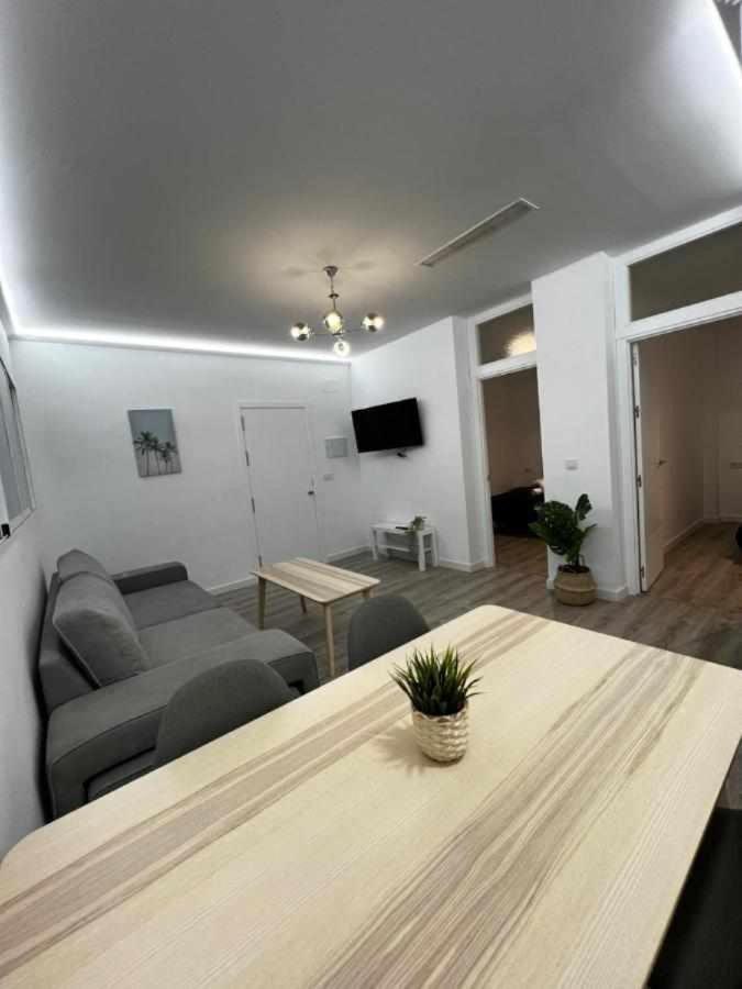 Almendros - Free Parking Cordoba