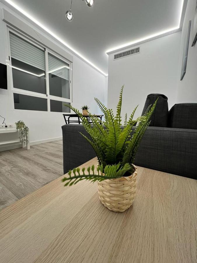 Almendros - Free Parking Apartment *