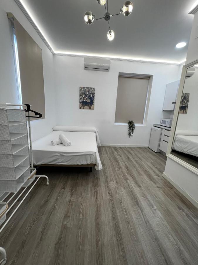 Almendros - Free Parking Apartment Cordoba